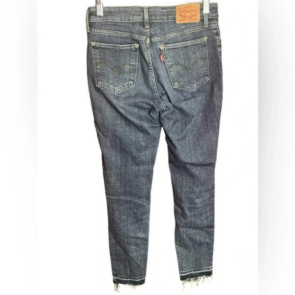 Levi 711 Skinny Distressed Women’s Jeans Raw Hem Classic Denim Size 25 - Picture 2 of 14